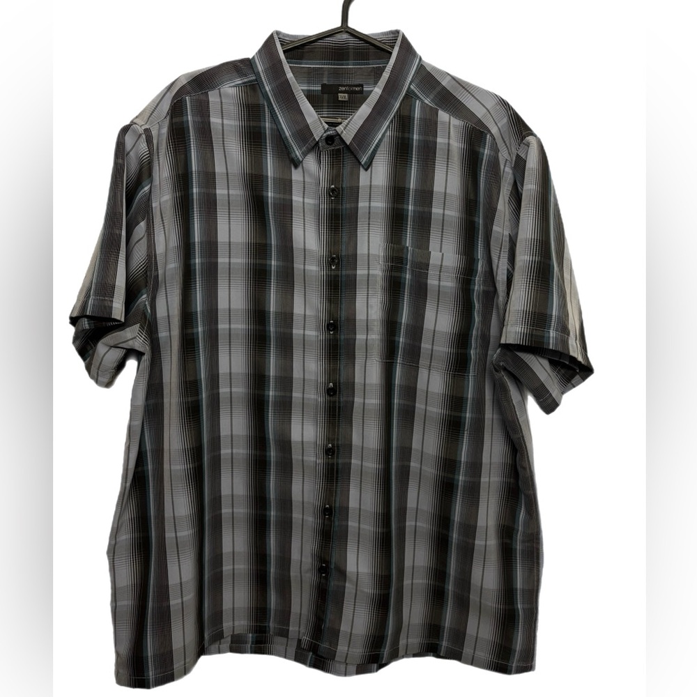Men's Black and Gray Plaid Button Down Shirt